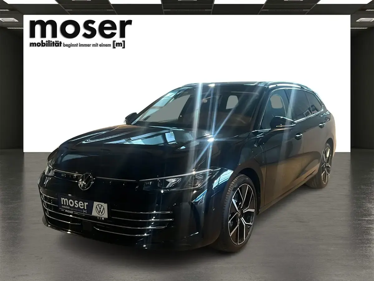 Gebraucht VW Passat Elegance 272 PS (200 kW) 2025 Limousine