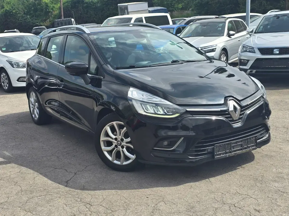 Gebraucht Renault Clio GrandTour Intens 118 PS (86 kW) 2017 Schwarz Kombi
