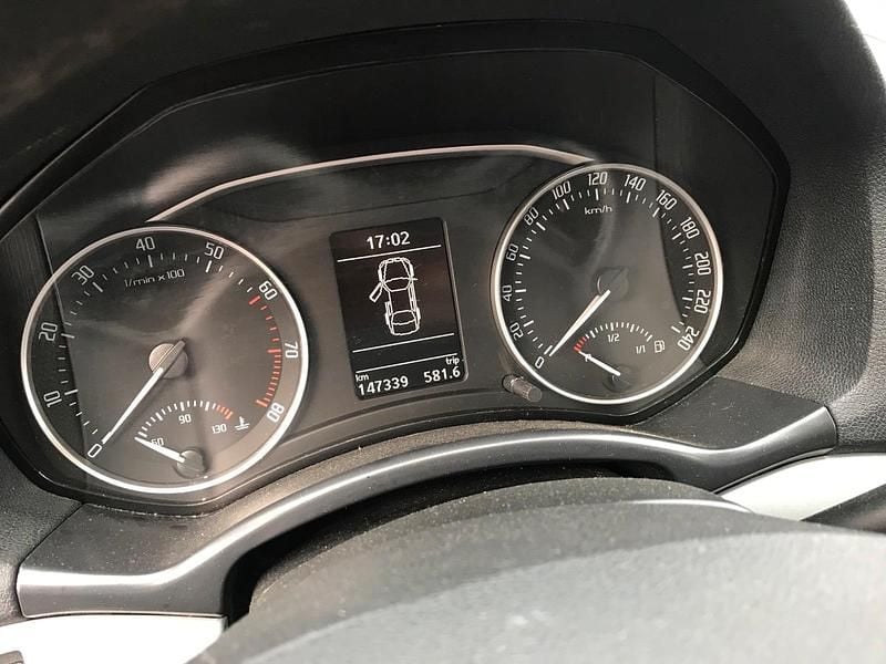 Gebraucht Skoda Octavia 105 PS (77 kW) 2010 Silber Kombi