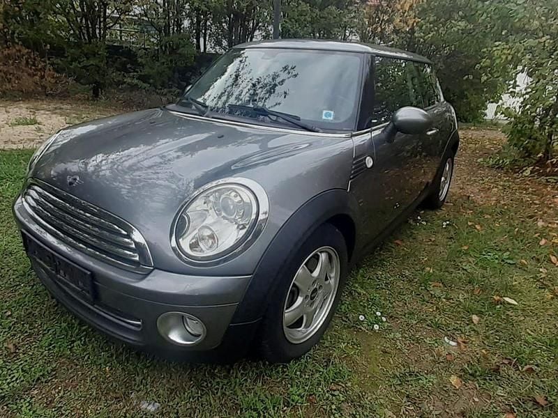 Grau Gebraucht 2009 Mini Cooper Kleinwagen | 3.590 € (Guter Preis) - Bild 1/4