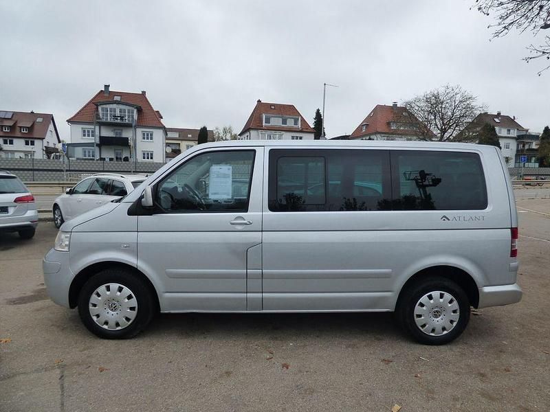 Gebraucht VW Multivan 174 PS (127 kW) 2007 Silber Van