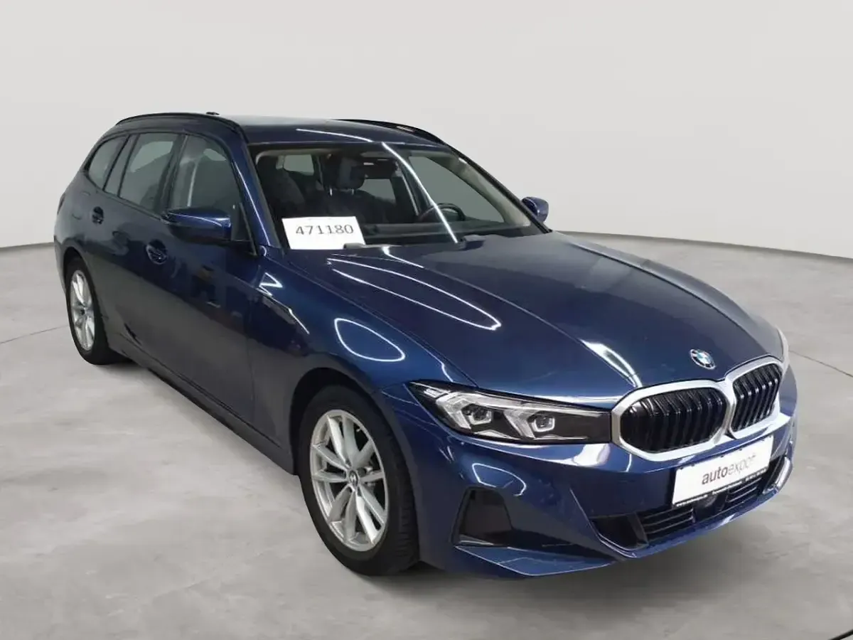 Gebraucht BMW 318 Sport Line 150 PS (110 kW) 2024 Kombi
