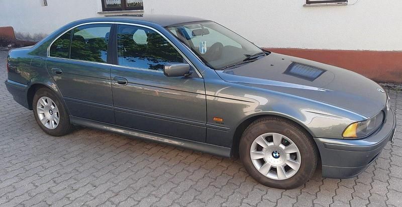 Gebraucht BMW 520 170 PS (125 kW) 2003 Grau Limousine