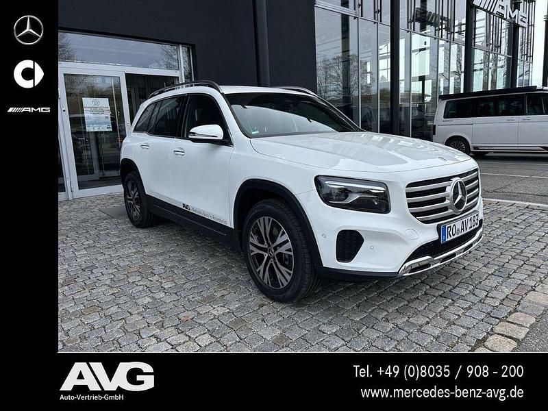 Gebraucht Mercedes GLB200 Progressive 150 PS (110 kW) 2026 Weiß SUV