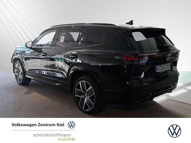 Gebraucht VW Tayron R-line 150 PS (110 kW) 2026 Grenadillschwarz SUV