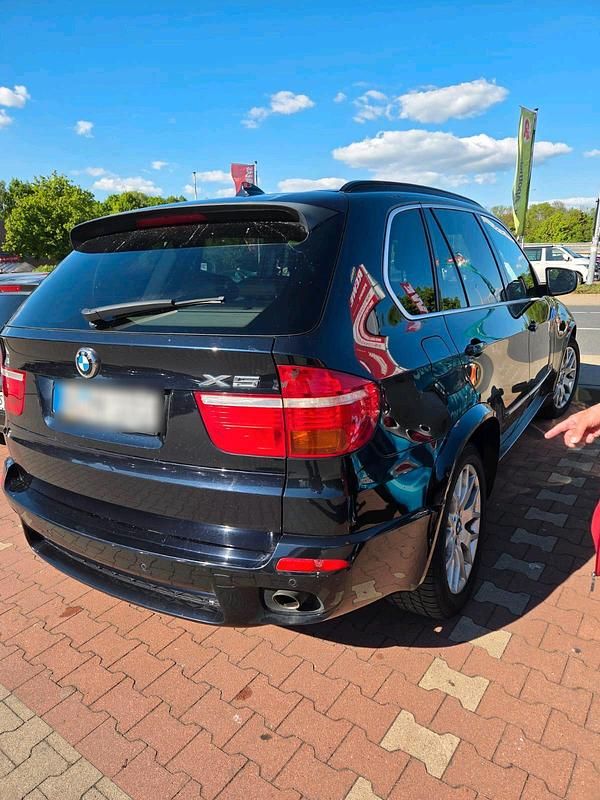 Schwarz Gebraucht 2008 BMW X5 SUV | 8.900 € - Bild 1/4