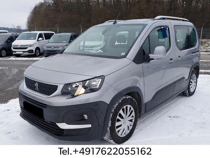 Gebraucht Peugeot Rifter Active 131 PS (96 kW) 2018 Grau Van / Kleinbus