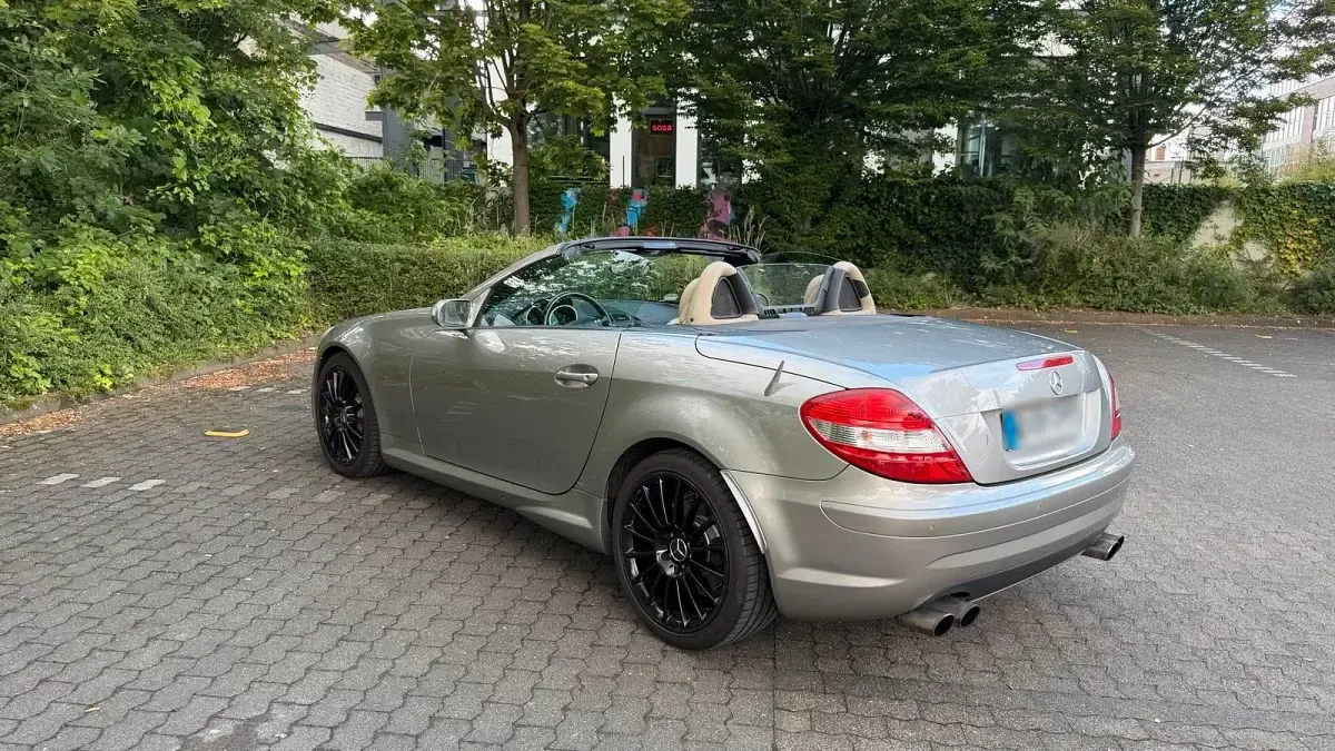 Gebraucht Mercedes SLK350 AMG 272 PS (200 kW) 2004 Grau Cabrio