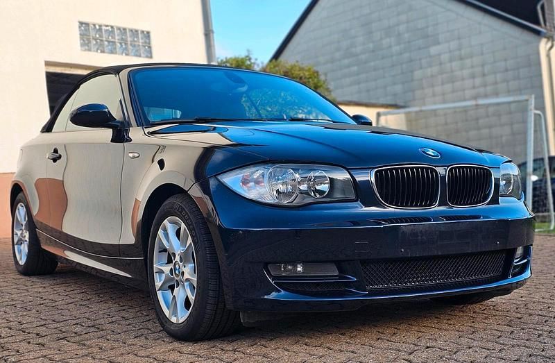 Blau Gebraucht 2008 BMW 120 Cabriolet Efficient Dynamics Cabrio | 8.999 € (Fairer Preis) - Bild 1/4
