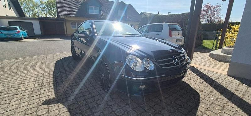 Gebraucht Mercedes CLK280 Elegance 231 PS (169 kW) 2008 Blau Coupé