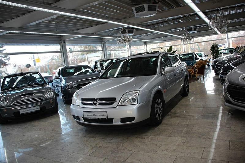 Gebraucht Opel Vectra Basis 122 PS (89 kW) 2002 Silber Limousine
