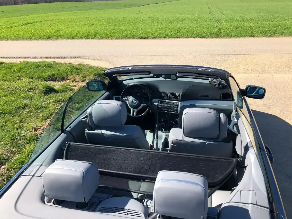 Gebraucht BMW 318 143 PS (105 kW) 2003 Blau Cabrio