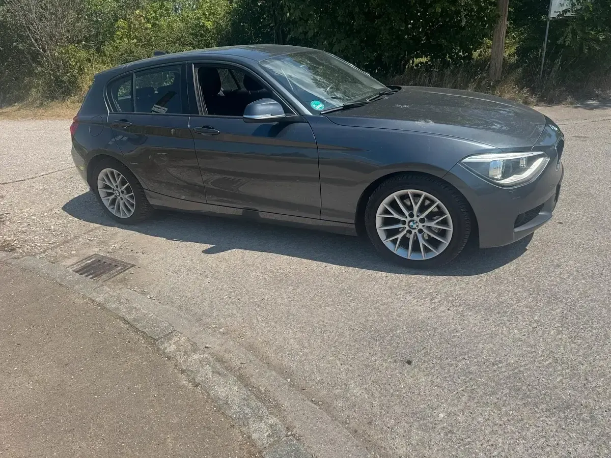 Gebraucht BMW 118 170 PS (125 kW) 2013 Grau Kleinwagen
