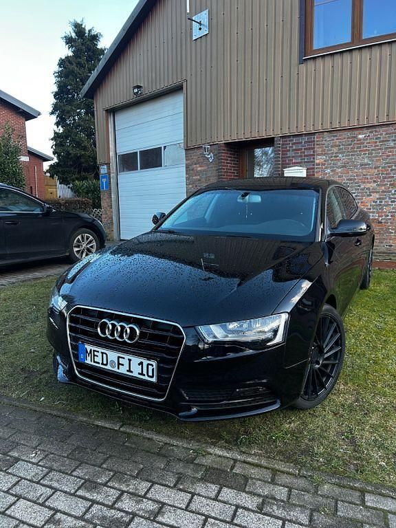 Gebraucht Audi A5 Sportback 150 PS (110 kW) 2014 Schwarz Kleinwagen