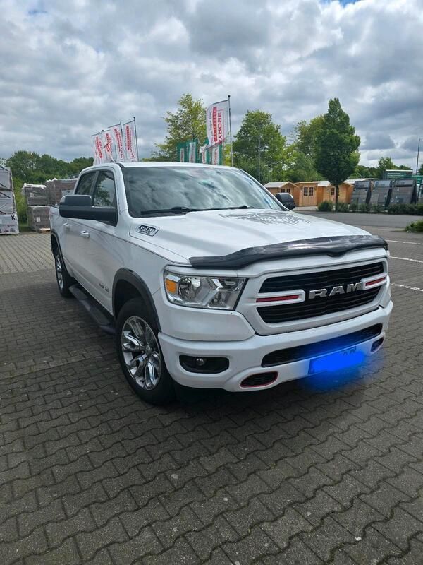 Weiß Gebraucht 2019 Dodge Ram Abholung | 34.500 € - Bild 1/4
