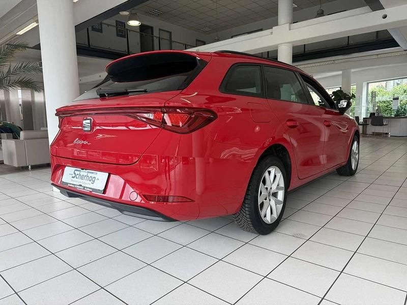Gebraucht Seat Leon Style 110 PS (80 kW) 2024 Rot