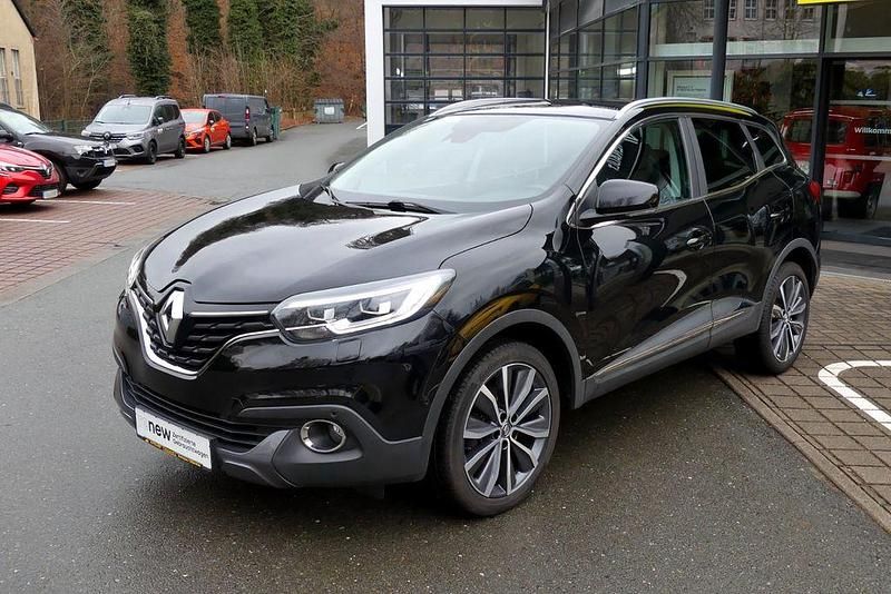 Schwarz Gebraucht 2017 Renault Kadjar Bose Edition SUV | 13.450 € (Fairer Preis) - Bild 1/4