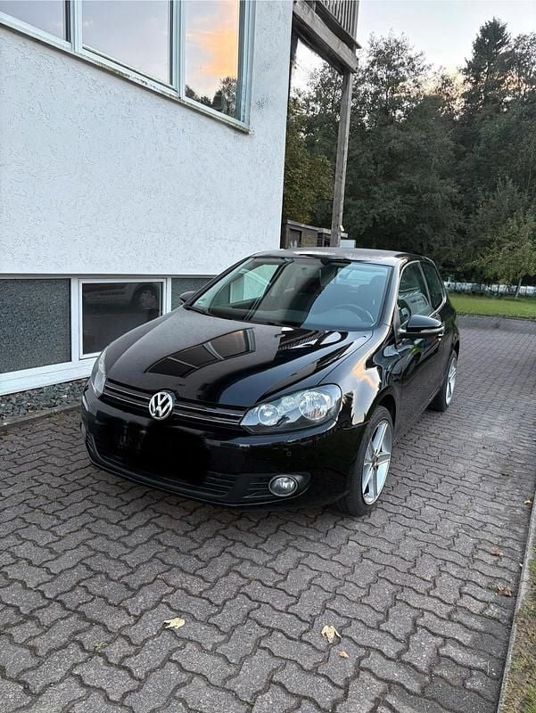 Schwarz Gebraucht 2009 VW Golf Coupé | 4.000 € (Guter Preis) - Bild 1/3