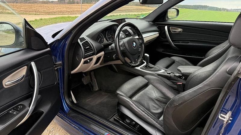 Second-hand BMW 120 Performance 177 CP (130 kW) 2011 Albastru Hatchback