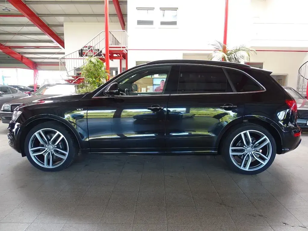 Gebraucht Audi SQ5 Competition 326 PS (239 kW) 2017 Mythosschwarz (metallic) SUV