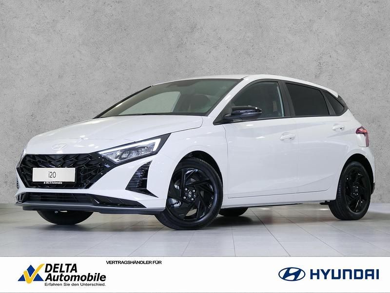 Neu Hyundai i20 Blackline 90 PS (66 kW) 2026 Atlas white Limousine