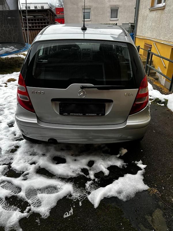 Gebraucht Mercedes A180 109 PS (80 kW) 2005 Silber Limousine