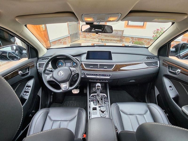 Gebraucht DFSK Fengon 149 PS (109 kW) 2020 Schwarz SUV