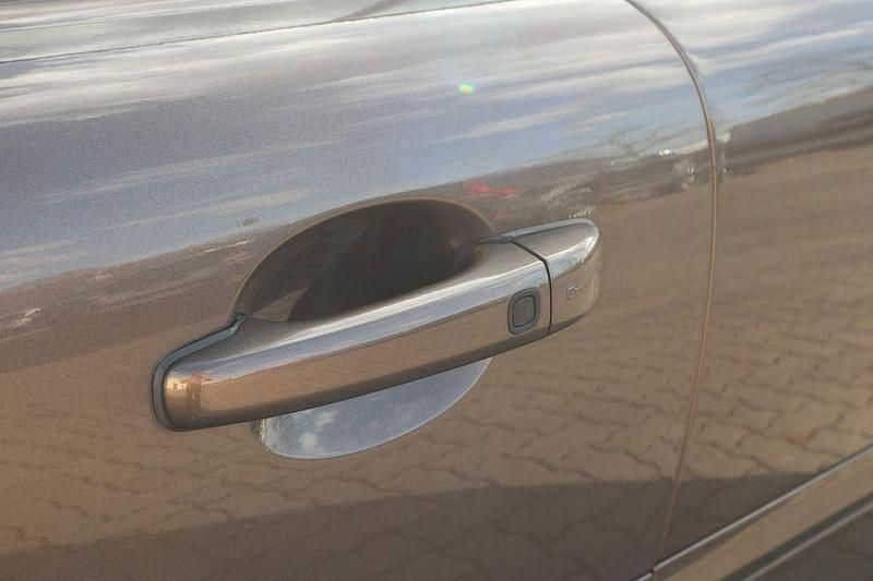 Gebraucht Volvo C70 230 PS (169 kW) 2012 Twilight bronze Cabrio