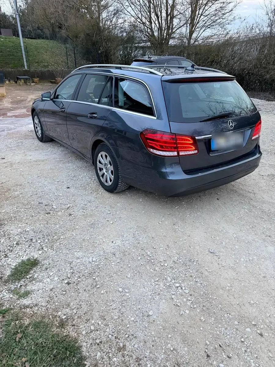 Usata Mercedes E250 211 CV (155 kW) 2014 Grigio Station wagon