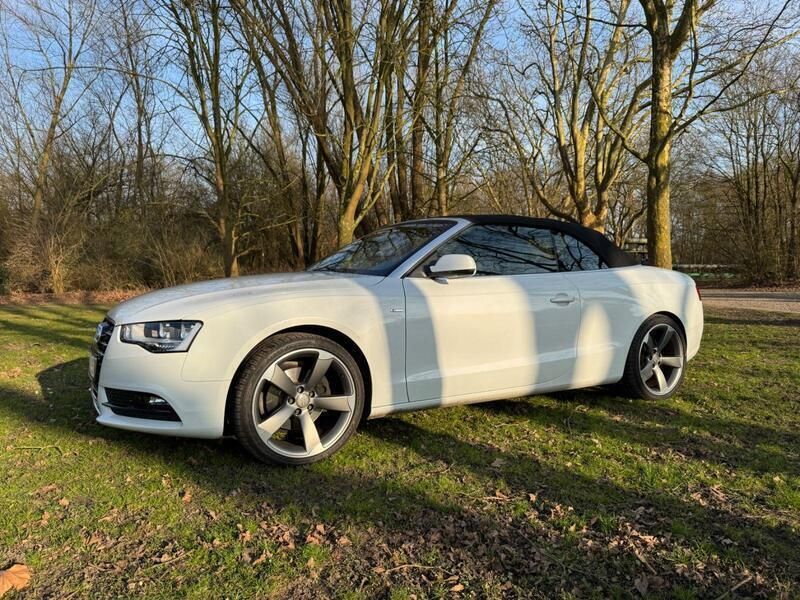 Weiß Gebraucht 2013 Audi A5 Cabriolet Sport Cabrio | 15.700 € (Fairer Preis) - Bild 1/4