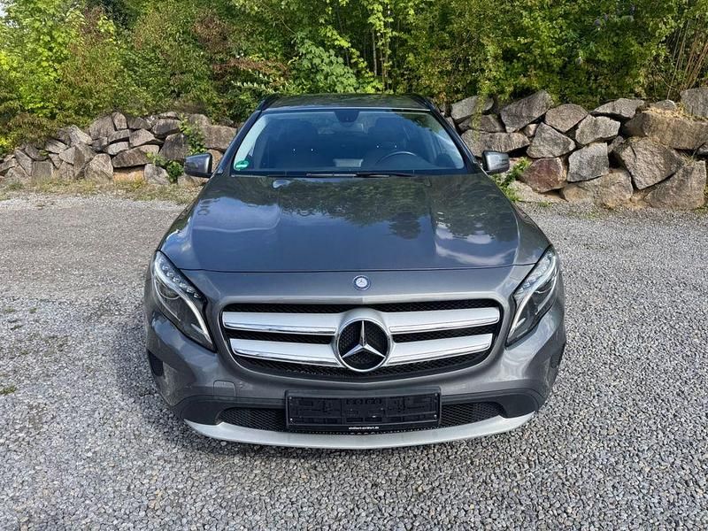Gebraucht Mercedes GLA220 170 PS (125 kW) 2014 Grau SUV