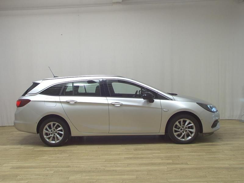 Argon silber metallic Gebraucht 2021 Opel Astra Elegance Kombi | 11.980 € (Guter Preis) - Bild 1/4