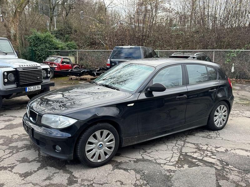 Gebraucht BMW 118 Advantage 122 PS (89 kW) 2006 Schwarz Kleinwagen