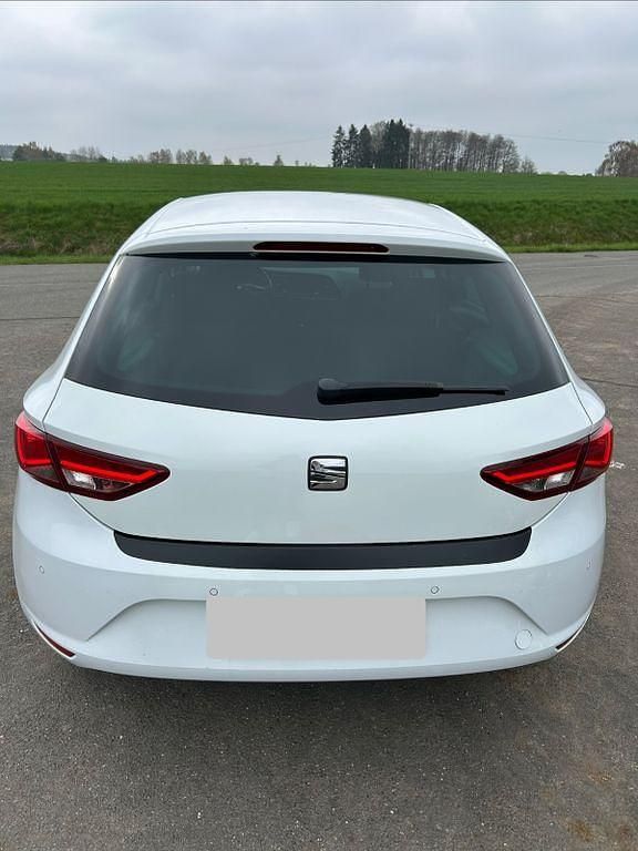 Gebraucht Seat Leon Style 110 PS (80 kW) 2016 Weiß Limousine