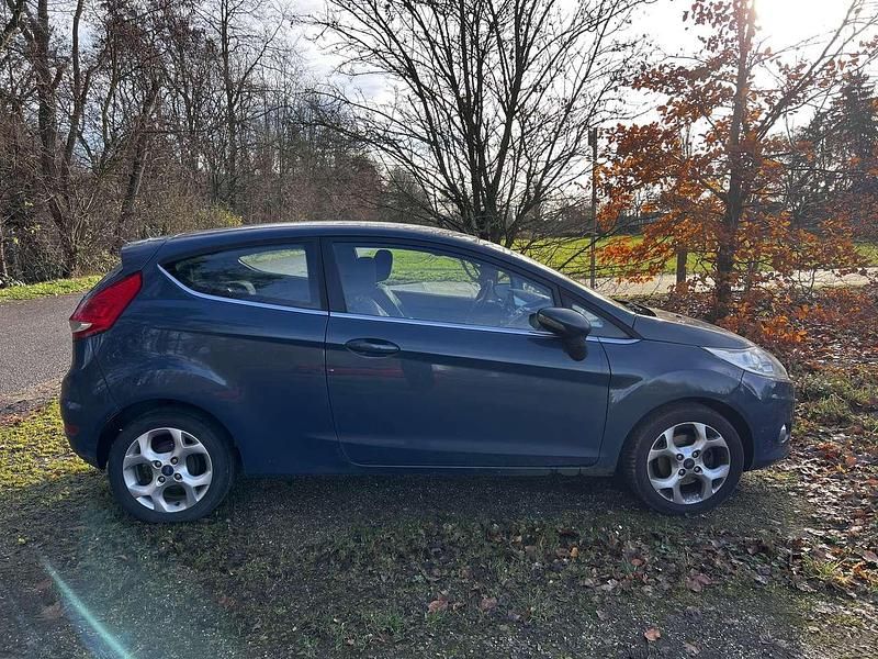 Gebraucht Ford Fiesta Titanium 82 PS (60 kW) 2009 Limousine