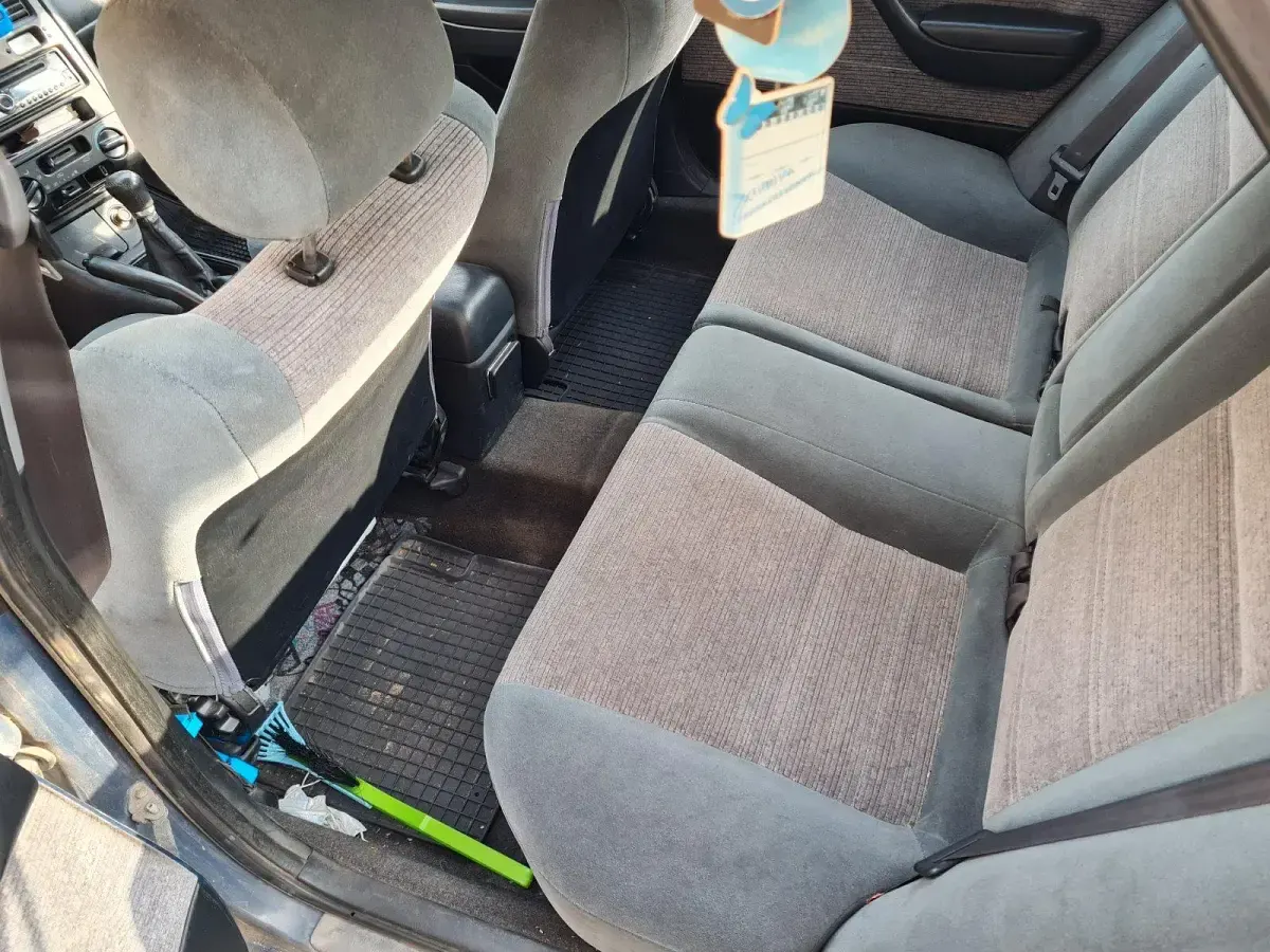 Gebraucht Toyota Carina E 116 PS (85 kW) 1992 Blau Limousine