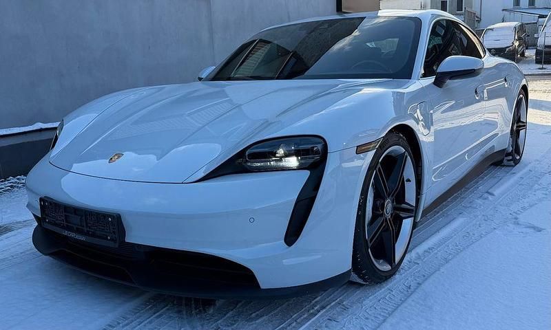 Weiß Gebraucht 2020 Porsche Taycan 4S Limousine | 49.900 € (Superpreis) - Bild 1/4