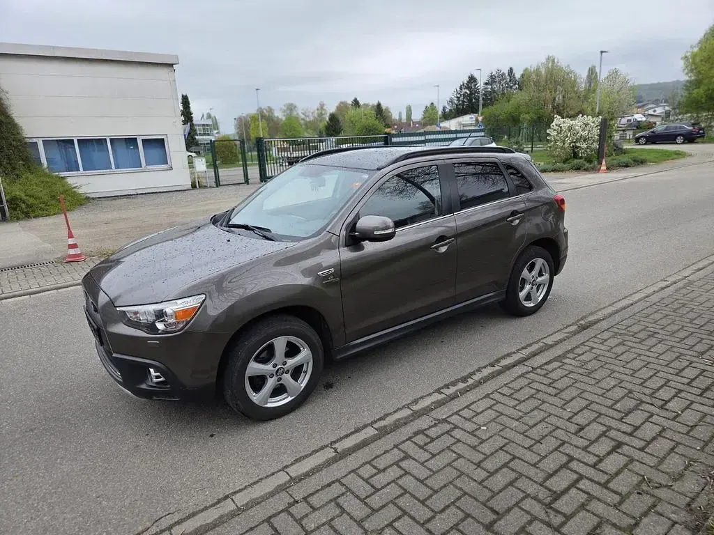 Second-hand Mitsubishi ASX Intense 150 CP (110 kW) 2011 Maro SUV