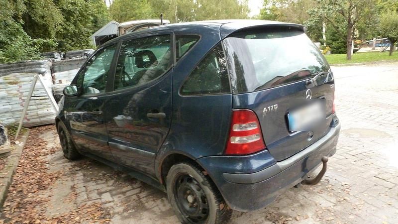 Blau Gebraucht 2002 Mercedes A170 Classic Van / Kleinbus | 500 € (Superpreis) - Bild 1/2