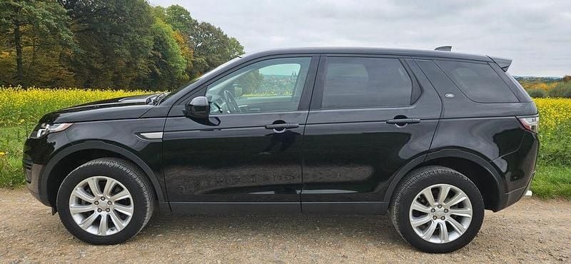 Schwarz Gebraucht 2018 Land Rover Discovery Sport HSE SUV | 21.400 € (Guter Preis) - Bild 1/4