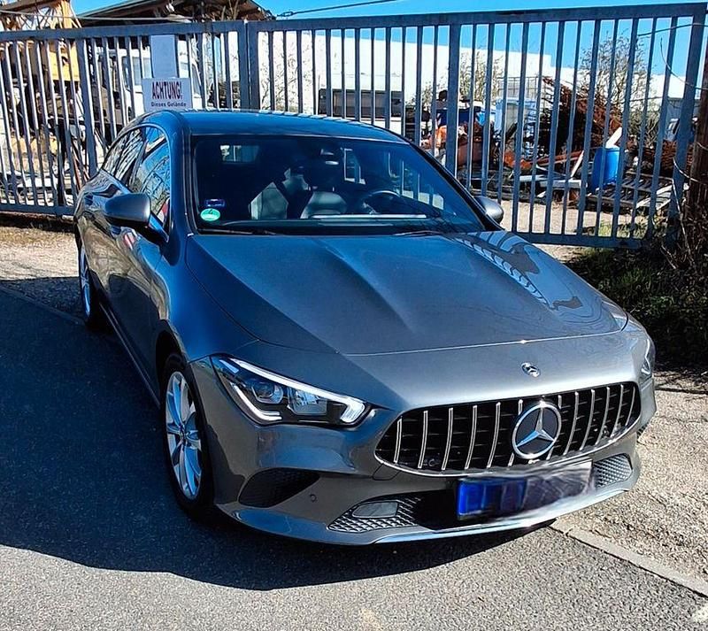 Gebraucht Mercedes CLA200 Shooting Brake Progressive 163 PS (119 kW) 2019 Grau Kombi