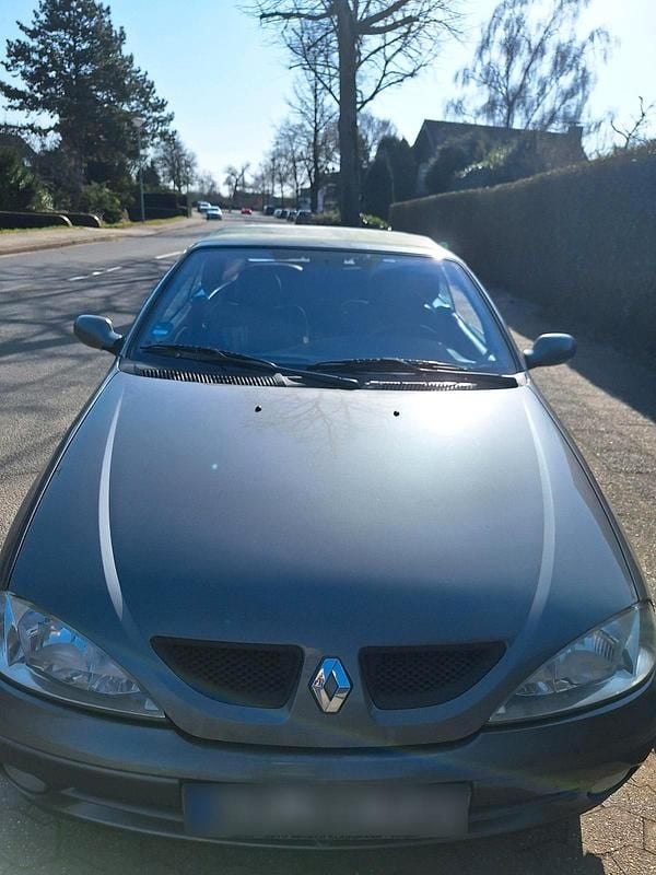 Gebraucht Renault Mégane Cabriolet 107 PS (78 kW) 2000 Grau Cabrio