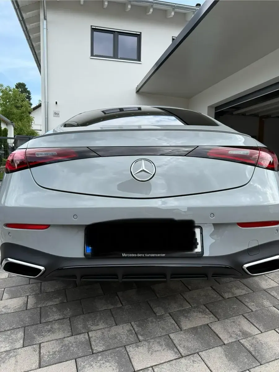 Gebraucht Mercedes CLE300 AMG line 258 PS (189 kW) 2025 Grau Coupé