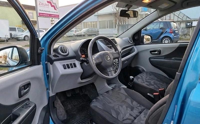 Gebraucht Suzuki Alto 68 PS (50 kW) 2010 Blau Kleinwagen