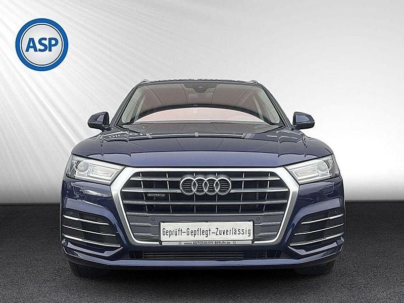 Gebraucht Audi Q5 S-Line 252 PS (185 kW) 2020 Blau (navarrablau metallic) SUV