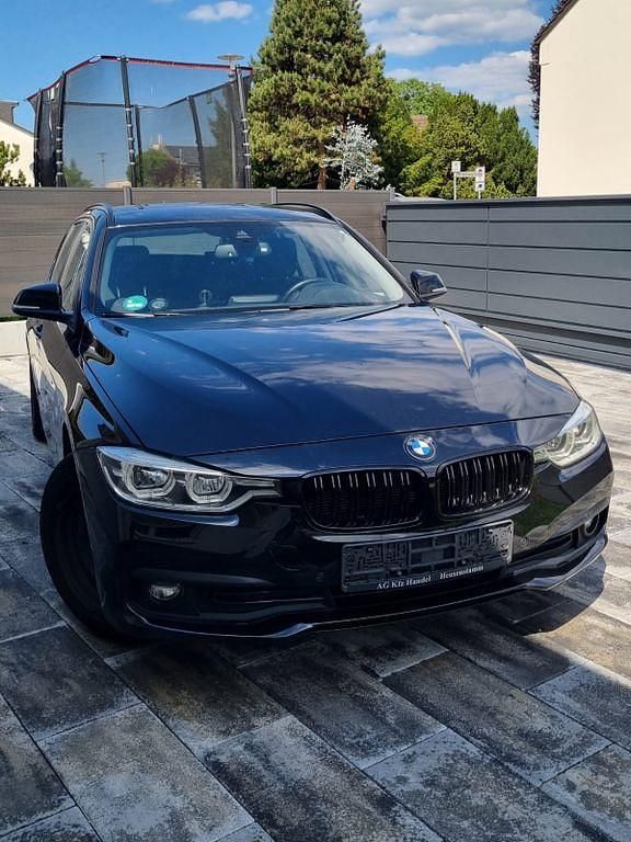 Schwarz Gebraucht 2019 BMW 118 Kleinwagen | 10.000 € (Guter Preis) - Bild 1/4