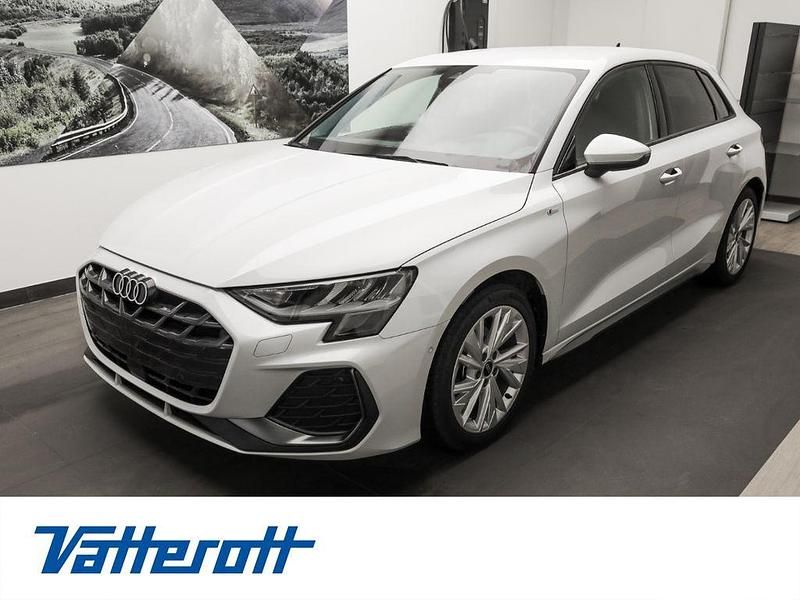 Gebraucht Audi A3 S-Line 150 PS (110 kW) 2025 Gletscherweiß metallic Limousine