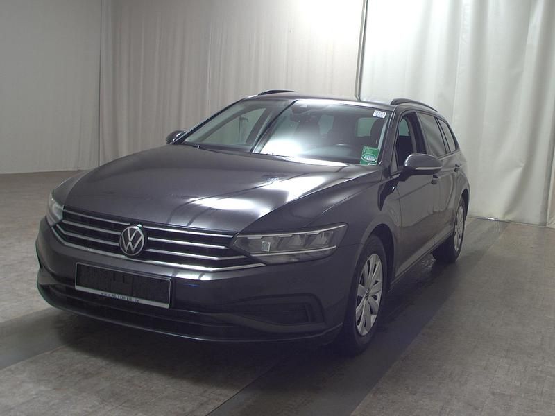 Gebraucht VW Passat 150 PS (110 kW) 2020 Grau
