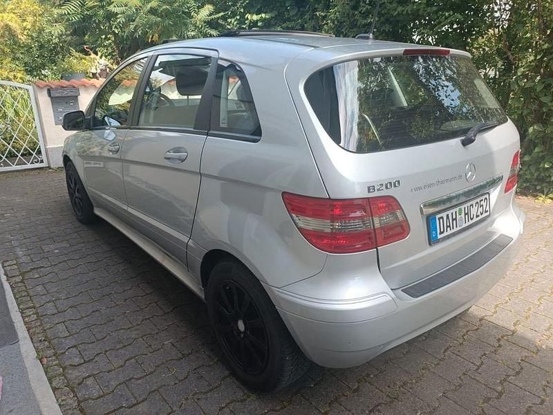 Gebraucht Mercedes B200 136 PS (100 kW) 2009 Van / Kleinbus