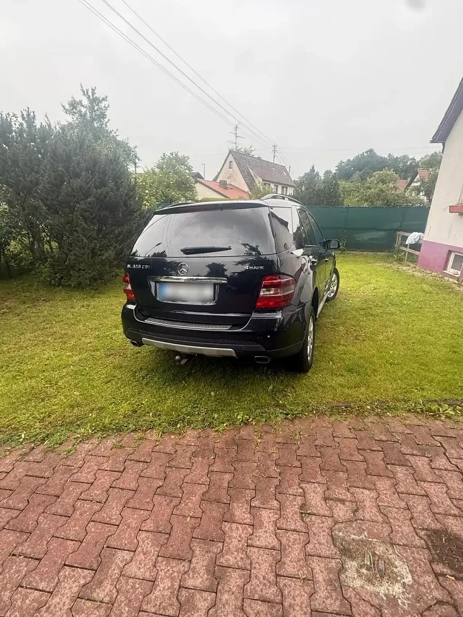 Gebraucht Mercedes ML320 2007 Schwarz SUV